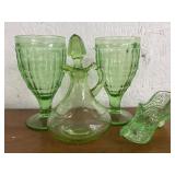 Colonial Block Uranium Glass Pieces