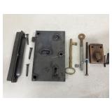 Vintage Cast Iron Heavy-Duty Vertical Rim Lock