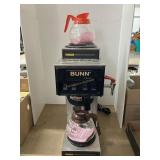 Bunn S Series Coffee Maker W/2 Pots.
