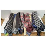 Large Lot Menï¿½s Neck Ties