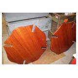 Pair of wooden medallions