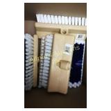 Shelf lot. Pool brushes, control parts, filter Shelf lot. Pool brushes, control parts, filter