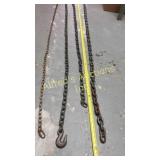 Tow chain lot. Multiple chains soul together in a