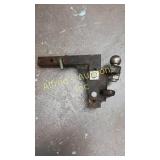 Load-bearing hitch. 2 5/16 inch ball. Load-bearing hitch. 2 5/16 inch ball.