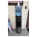 Glacier Bay water cooler. Also heats water. Glacier Bay water cooler. Also heats water.