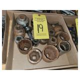 LARGE DIAMETER SOCKETS & RATCHET