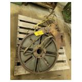 27' FACEPLATE, 23.5' 4-JAW CHUCK, STEADY REST