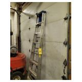 WERNER 8' ALUMINUM STEP LADDER