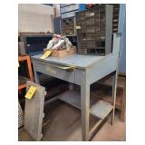 FOREMANS DESK
