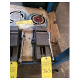 4' KURT MILL VISE W/ SWIVEL BASE