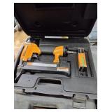 BOSTITCH AIR STAPLER