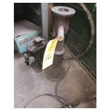 SIMPLEX SCREW JACK, & JACK