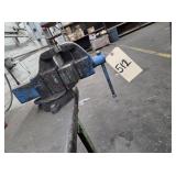 4" COLUMBIAN VISE & BENCH