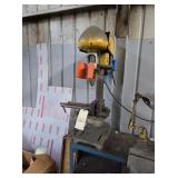 DRILL PRESS W/ VISE