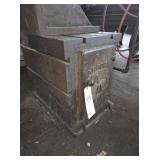 ARBOGA BOX TABLE 16"x19.75"