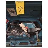 MAKITA AVT ELECTRIC ROTARY HAMMER IN CASE