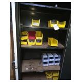 CABINET & PLASSTIC STACKING TRAYS