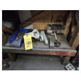 COLLETS, JAWS, PARTS ON BOTTOM SHELF