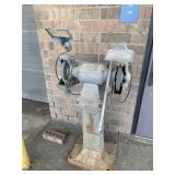 PEDESTAL GRINDER