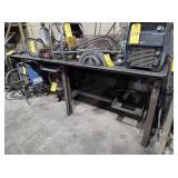 METAL TABLE, WITH POSTS