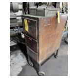 ROLLER CABINET
