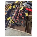 SCREWDRIVERS & RACKS, BITS