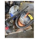 SKID OF VACUUMS