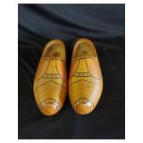 Vtg Set of Holland Dutch Wooden Shoes