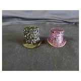 2 Daisy & Button Top Hats