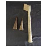 Tobacco Knife & 2 Spears