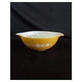 Pyrex Princess Bowl Butterfly Gold