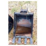 18" Excavator Bucket with Teeth