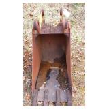 18"  Excavator Bucket with Teeth