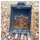 18"  Excavator Bucket with Teeth