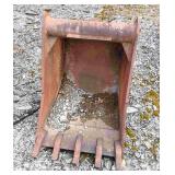 24"  Excavator Bucket with Teeth