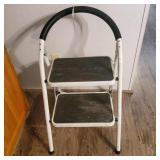 2 Step Step Ladder