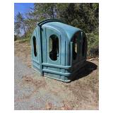 Equine Round bale hay hut.  7