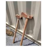 1 Mallet & 1 Axe