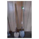 2 Shovels