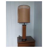 Mid Century Gruvvwood Table Lamp W/Shade
