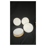 14 Wedgewood "California" Dinner Plates Bone China