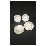 11 Wedgewood "Chinese Flower" Ruffled Edge Bowls