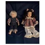 2 Dolls