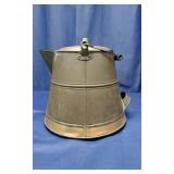 Metal Pot With Copper Bottom