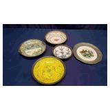 5 Various Japanese Porcelain Ware Pieces