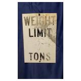 "Weight Limit 7 Tons" Traffic Sign