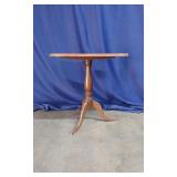 Tilt Top Candle Stand/Side table