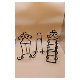 3 Black Metal Display Easels & Plate Rack