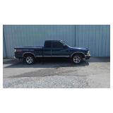 2000 S10 Pickup Truck