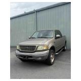 2003 F150 XLT 5.3 Engine. 4 x 4 Crew Cab